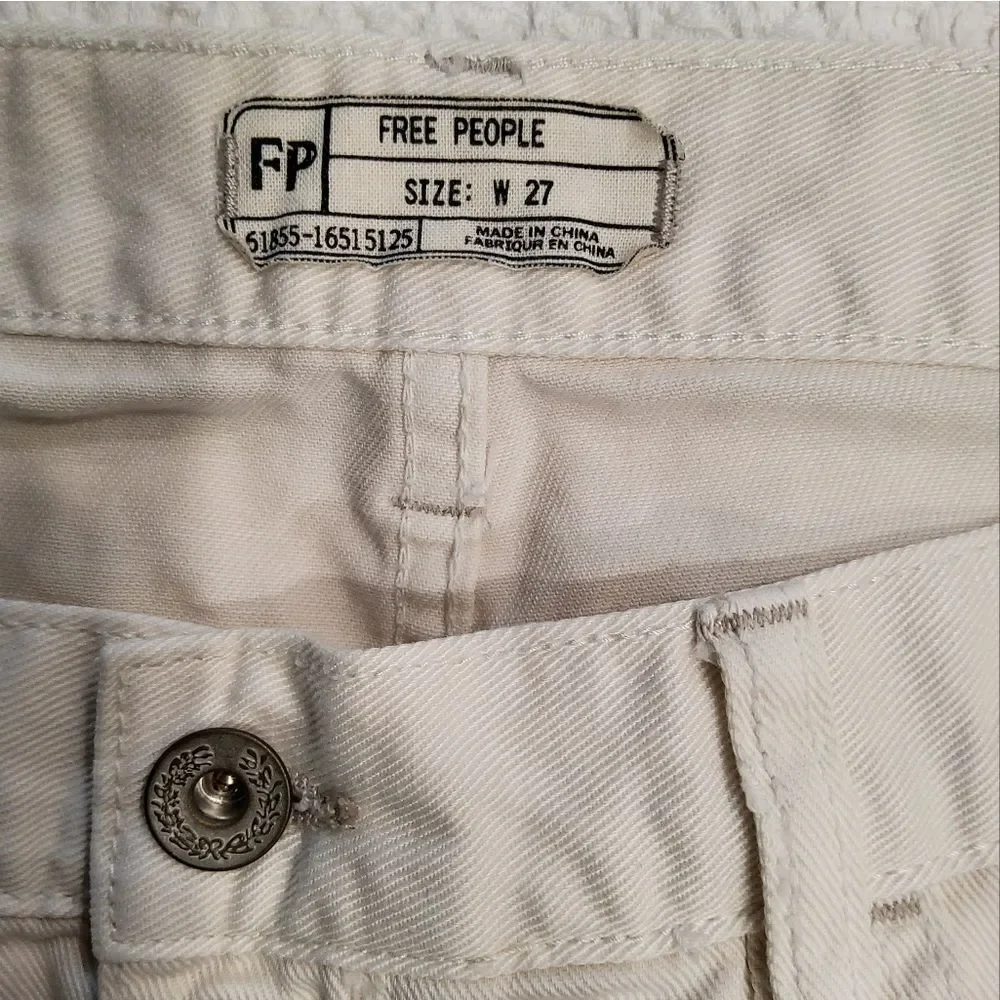 Free People Women's Distressed Cutoff Shorts Size 27